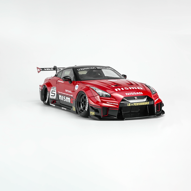 MotorHelix 1:18 Nissan GT-R R35 35GT-RR Widebody Diecast Model Car – Premium JDM