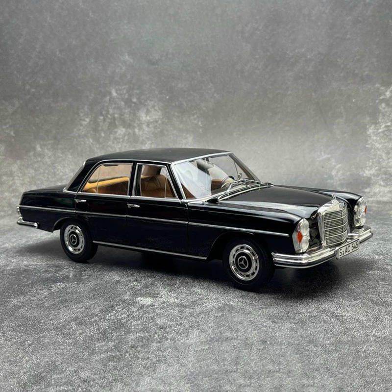 Norev 1:18 Mercedes-Benz 280 SE 1968 (W108) Diecast Model – 183762