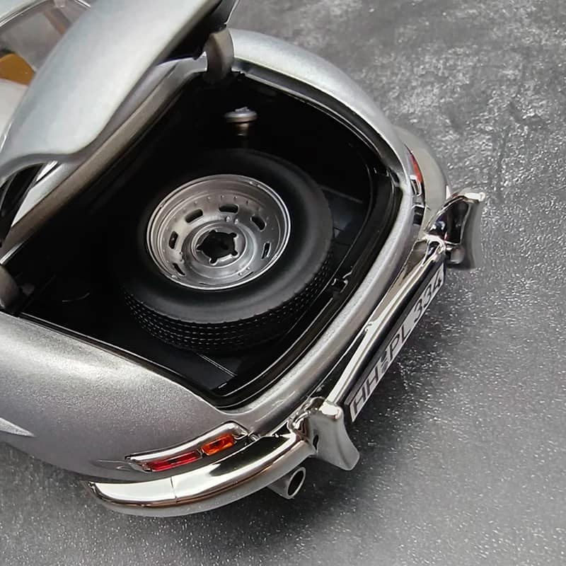 Norev 1:18 Mercedes-Benz 300SL W198 1954 Diecast Model Car