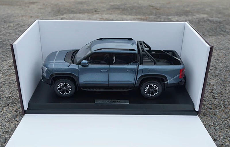 1:18 BYD SHARK New Energy Pickup Diecast Model