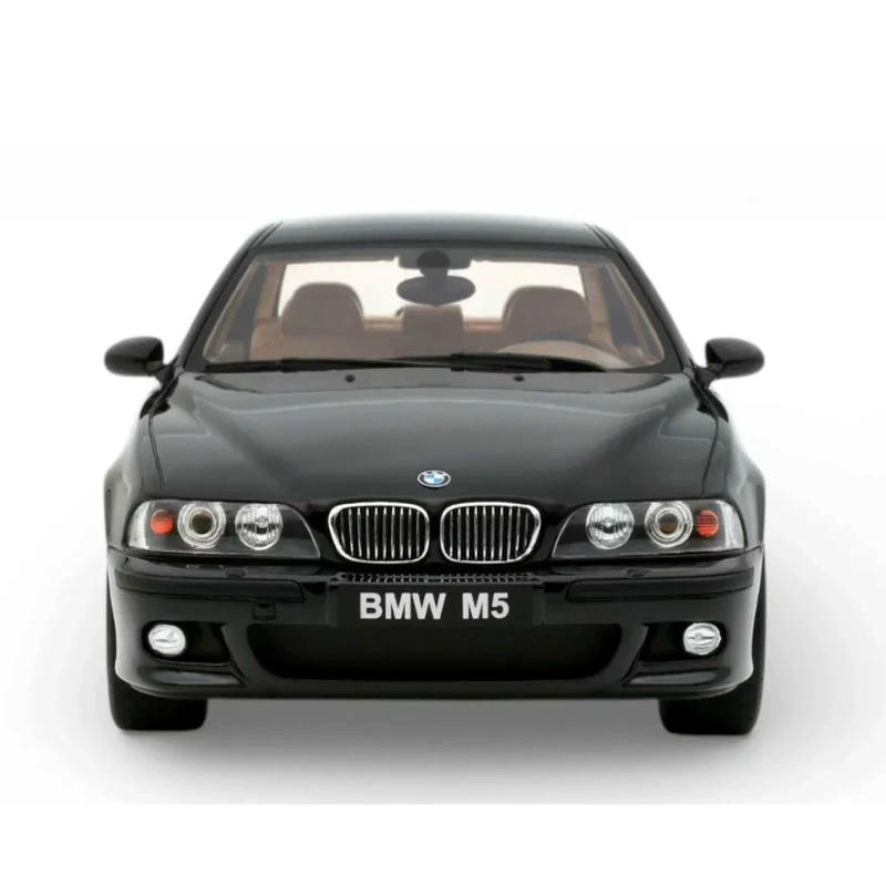OTTO 1:18 BMW E39 M5 2000 Resin Model – OT1338