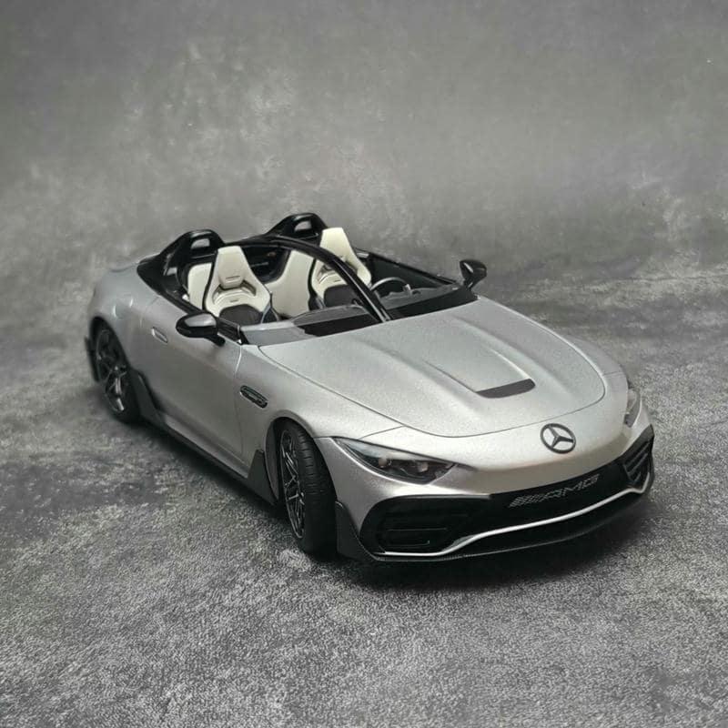 NZG 1:18 Mercedes-AMG PureSpeed Diecast Model