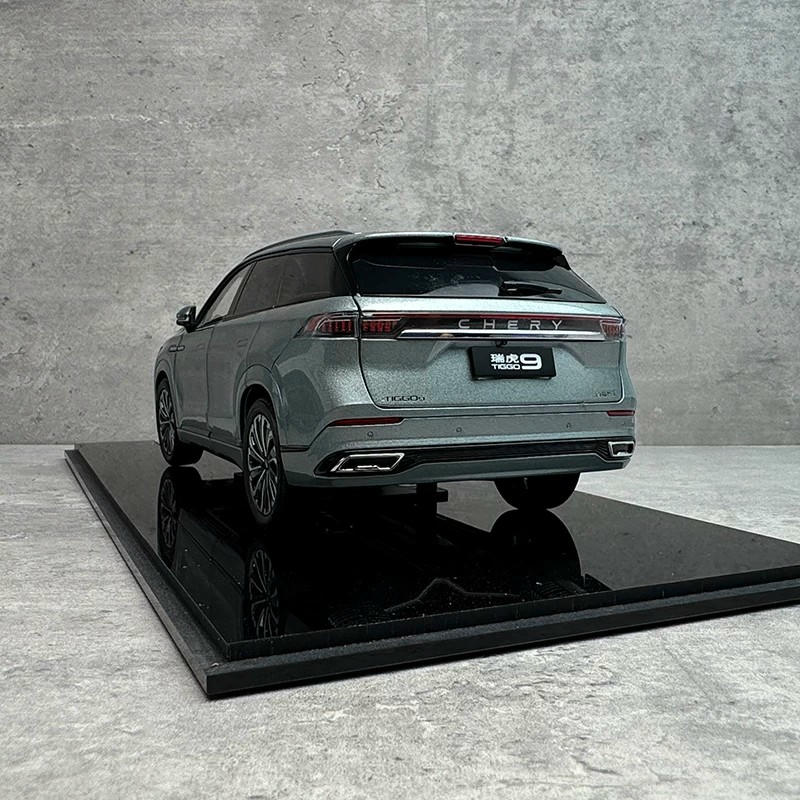1:18 Chery Tiggo 9 Alloy Model — Olive Gray