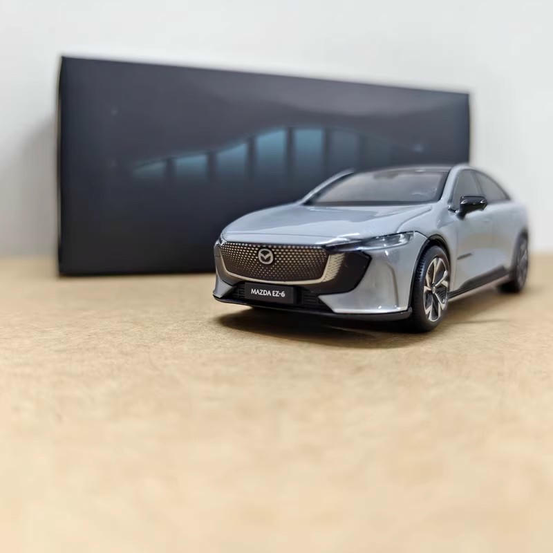 1:43 Mazda EZ6 Alloy Model Car – YX car model