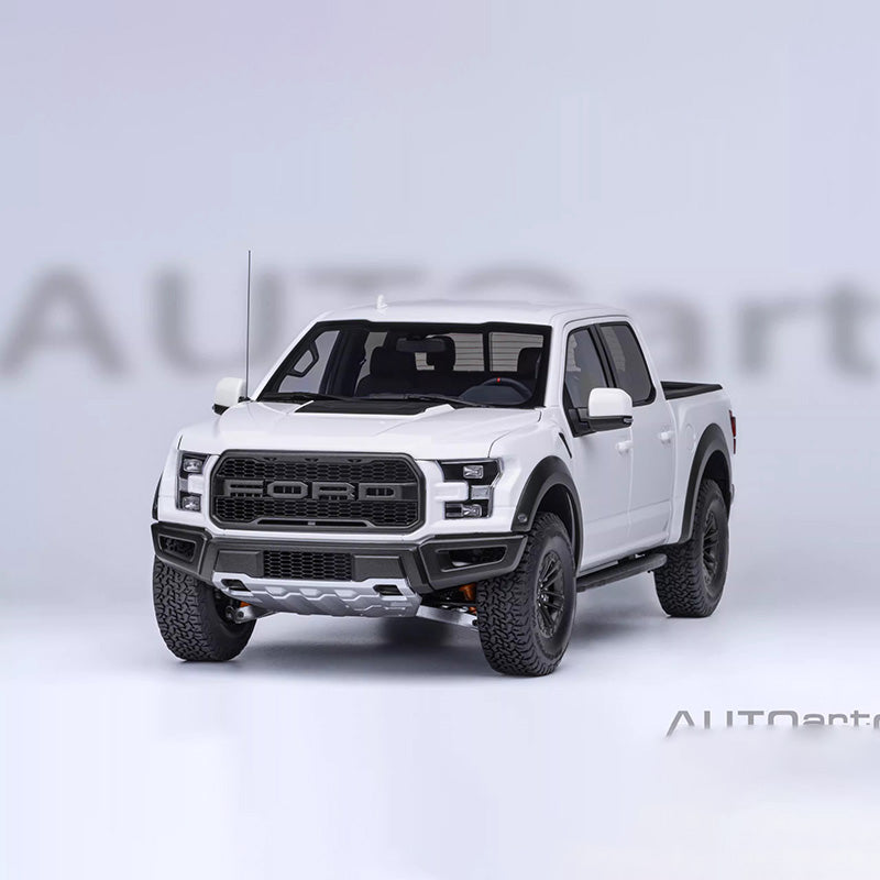 AUTOart 1:18 Ford F-150 Raptor SuperCrew 2019 Diecast Model Truck