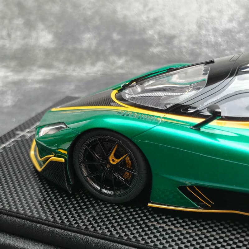 Frontiart FA 1:18 SSC Tuatara Striker “Big Lizard” Resin Model Car – Sealed Collector