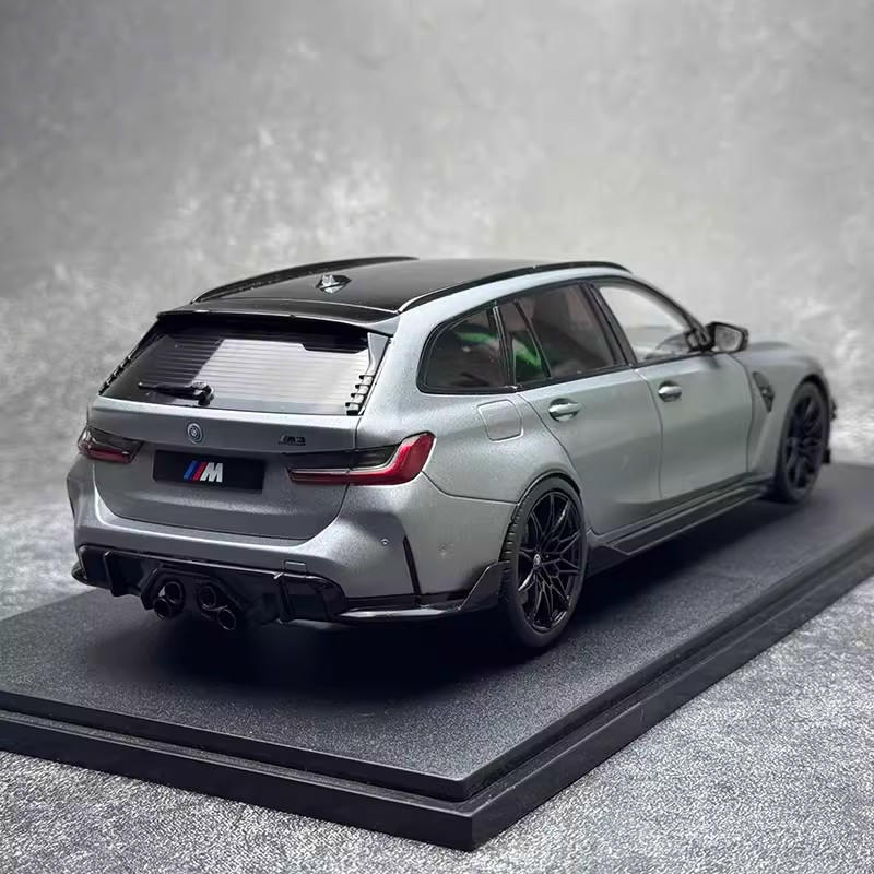 1/18  M3ツーリング G81 マットシルバー ソリド製ダイキャスト製 1/18 BMW M3ツーリング G81 マットシルバー ソリド製ダイキャスト製