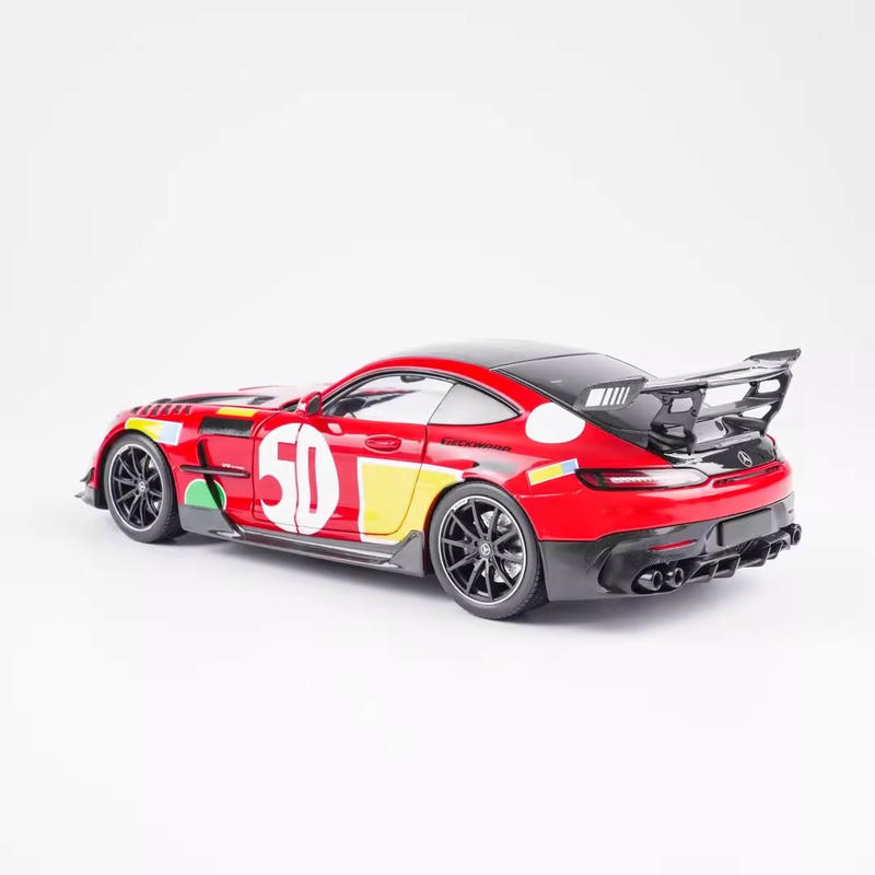 MINICHAMPS 1:18 Mercedes-Benz AMG GT Black Series Alloy Diecast Model
