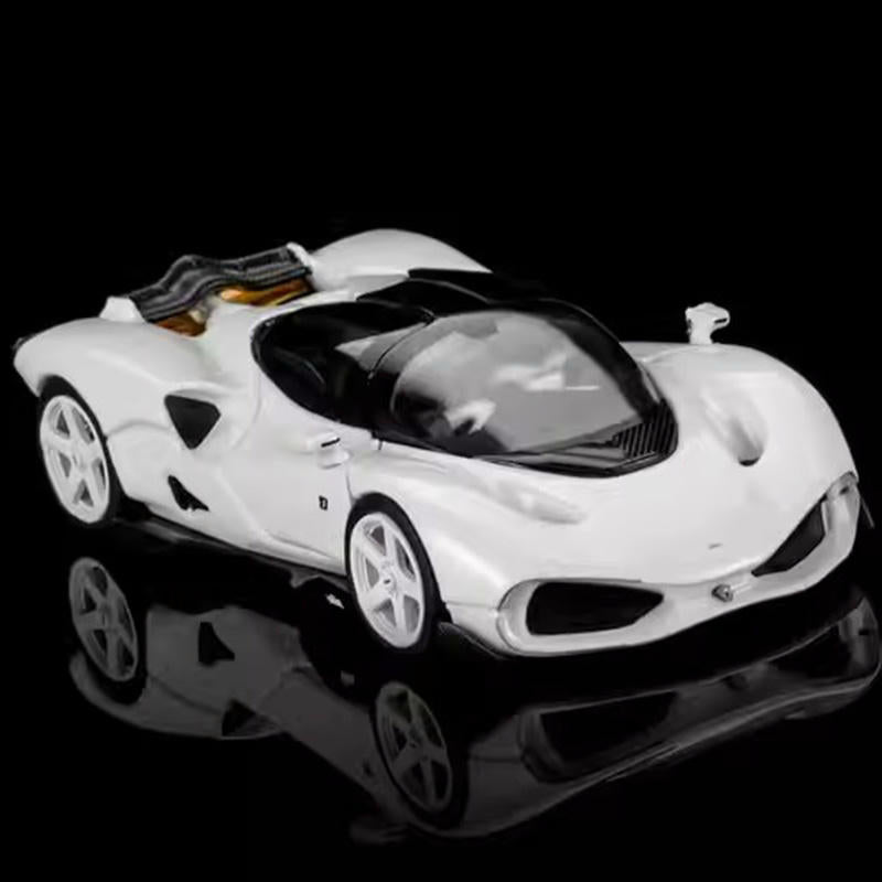 MOTORHELIX 1:64 Nilu27 Diecast Opening Model