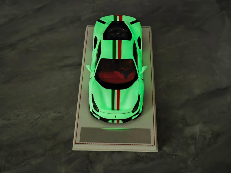 Dino Model 1:18 Ferrari 488 Pista Resin (Fully Open) Model