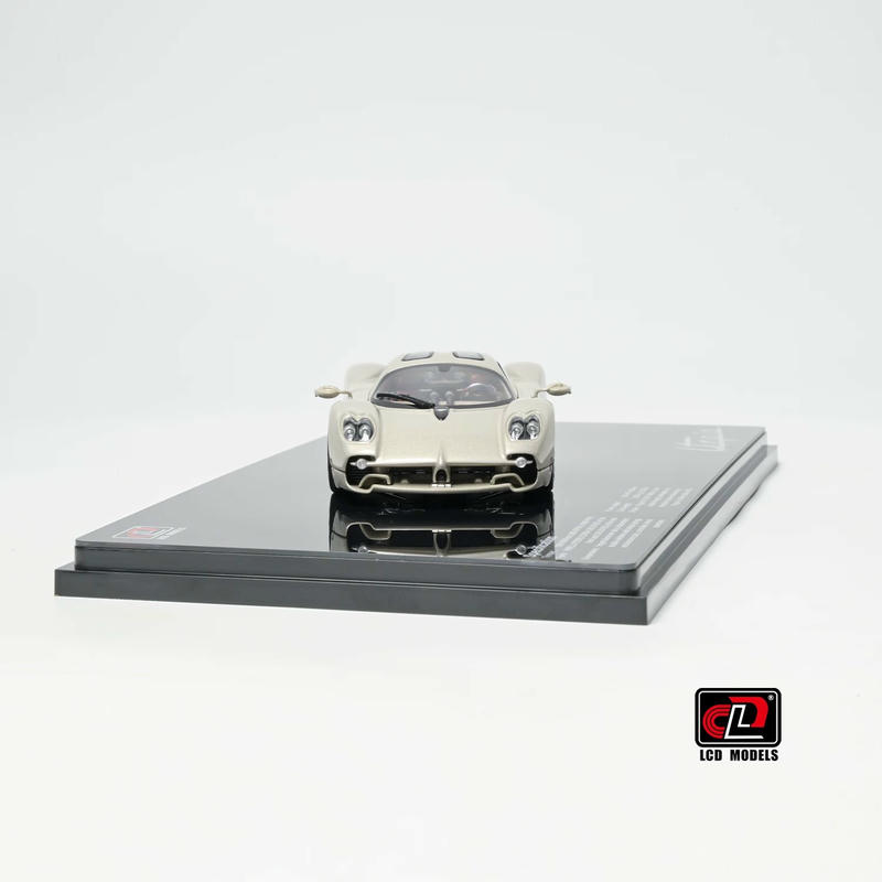 LCD Pagani Utopia 1:43 Diecast Model Car