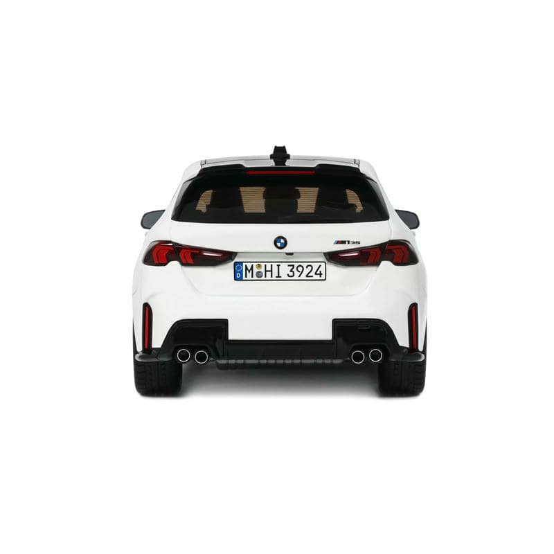OTTO 1:18 BMW M135 xDrive Resin Model