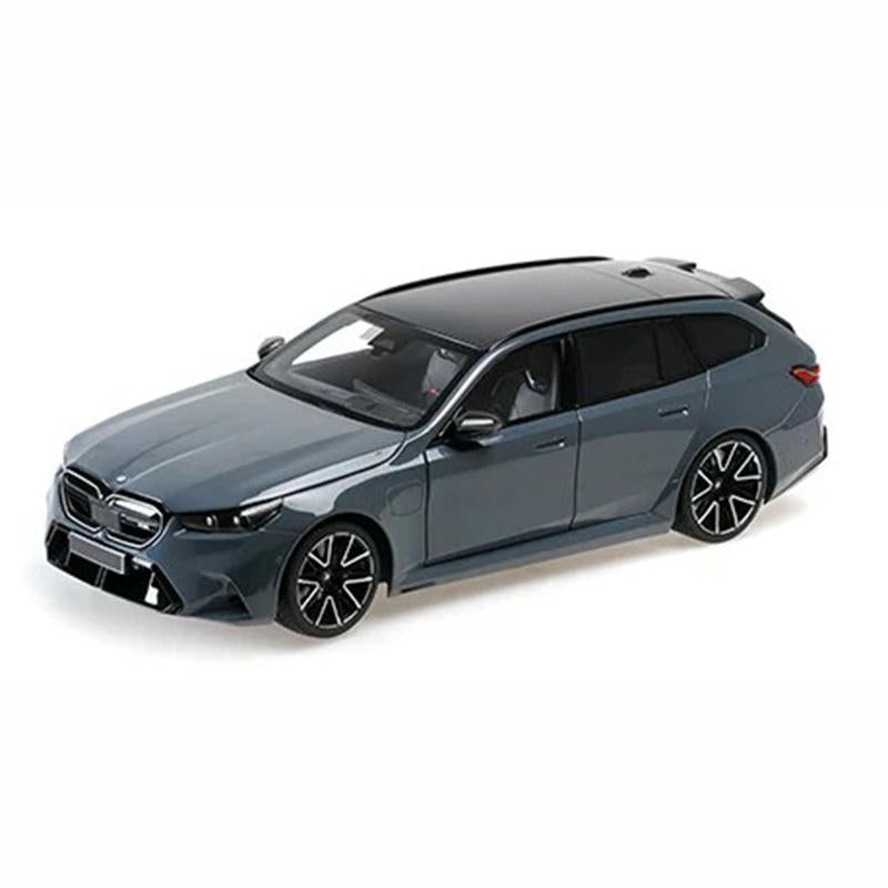 Minichamps 1:18 BMW M5 Touring (2024) Diecast Opening Model