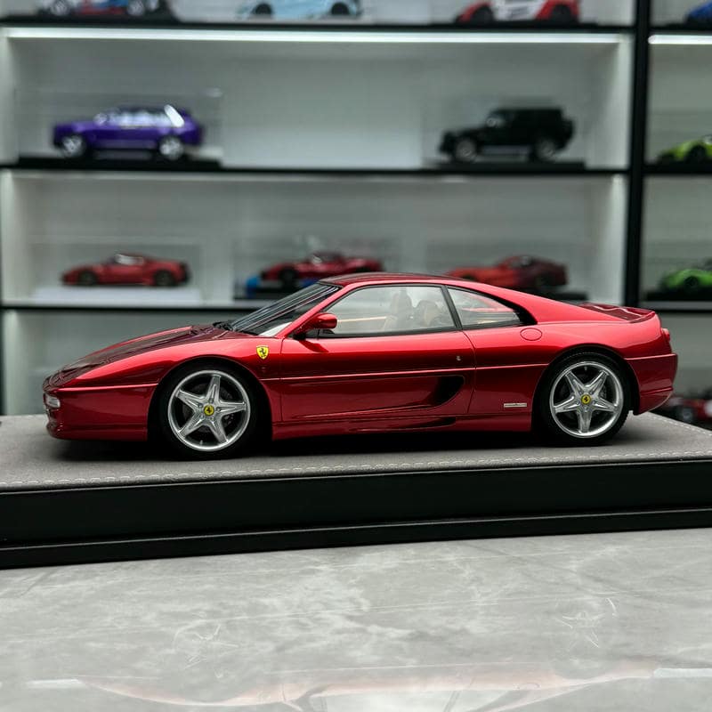 V8 Model 1:18 Ferrari F355 Resin Model Car – YX car model