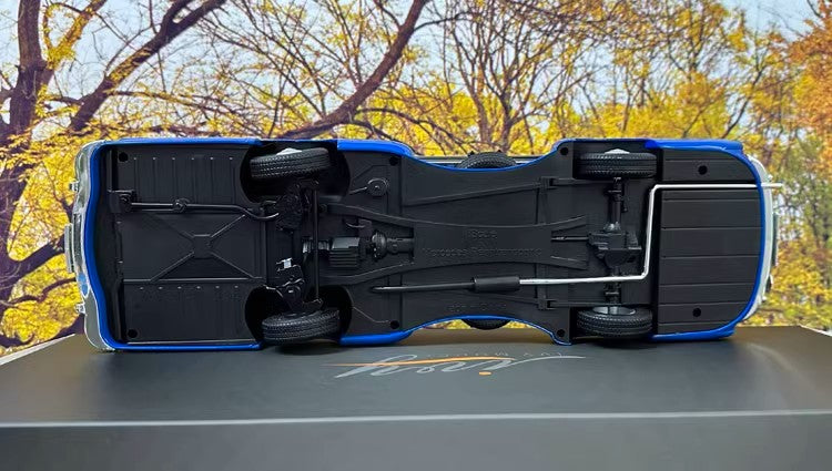 IVY Blue Miracle 1:18 Anhänger Transportfahrzeug Renntransporter Legierung Automodell