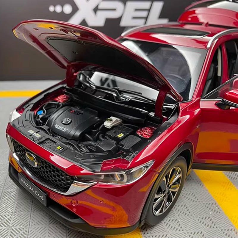Mazda CX-5 2022 1:18 Alloy Diecast Model