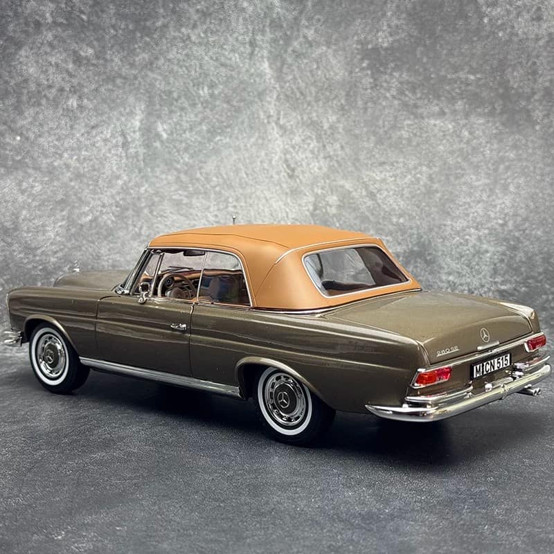 NOREV 1:18 Mercedes-Benz 280 SE Cabriolet W111 Diecast Model Car – Removable Soft-Top Roof Collectible