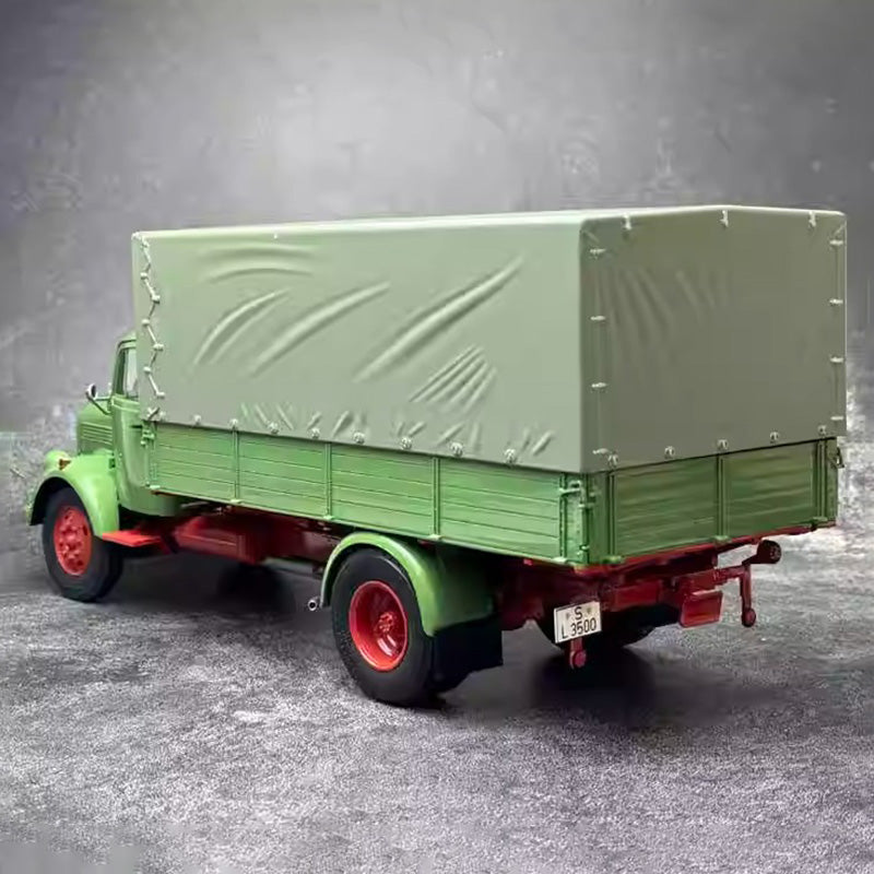 Mercedes-Benz L3500 Truck Transporter 1:18 Diecast Model