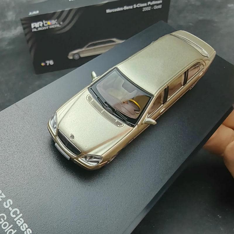 AR BOX 1:64 Mercedes-Benz S600 Pullman 2002 Diecast Model Car
