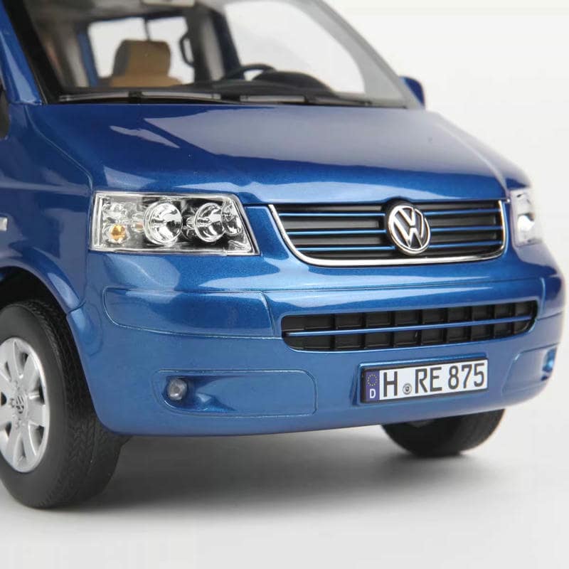 NOREV 1:18 Volkswagen VW California (2003) Diecast Model Car
