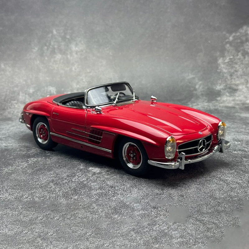 CMC 1:18 Mercedes-Benz 300SL Roadster Coupe Diecast Model