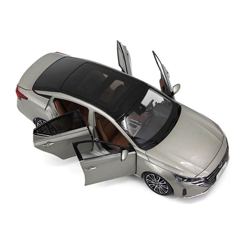 Paudi 1:18 Nissan Altima Diecast Model Car