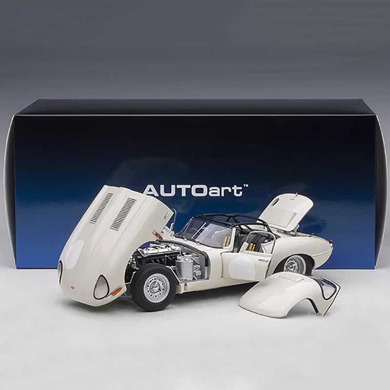 AUTOart 1/18 For Jaguar Jaguar LIGHT E-Type Car Model  Diecast model cars