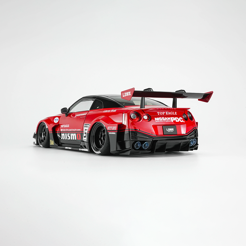 MotorHelix 1:18 Nissan GT-R R35 35GT-RR Widebody Diecast Model Car – Premium JDM