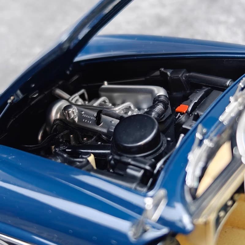 NOREV Mercedes-Benz 190SL 1957 1:18 Alloy Diecast Model Car