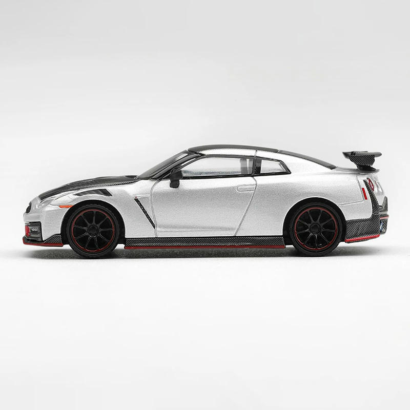 MINI GT 1:64 Nissan GT-R R35 Diecast Model Car
