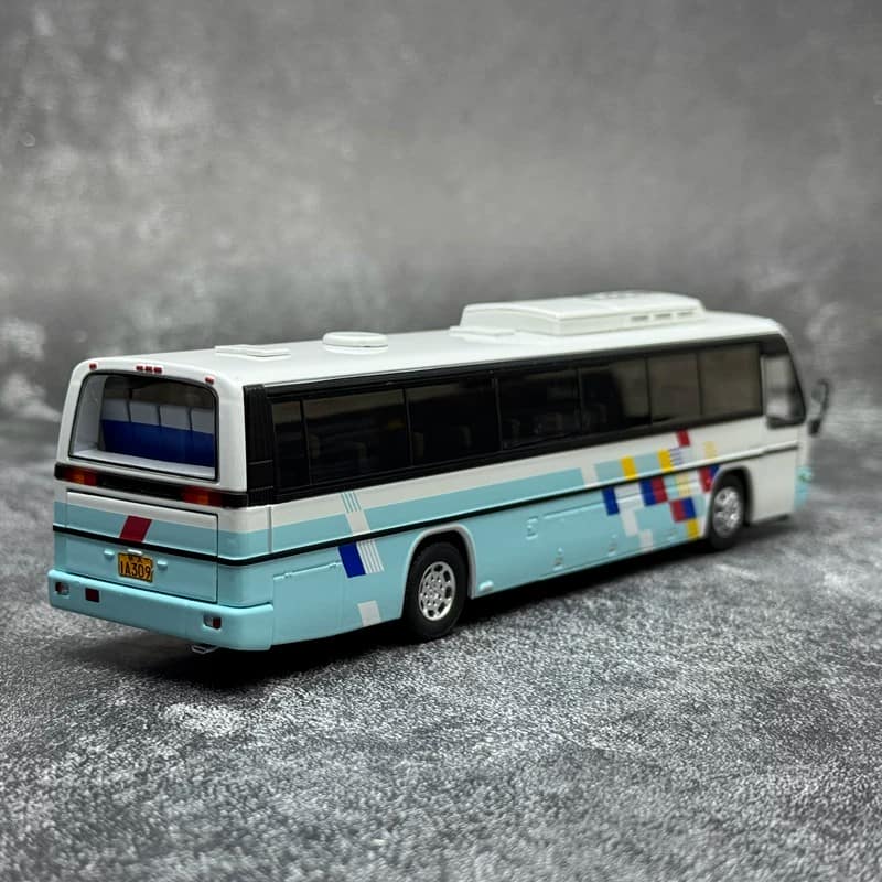 Cheying Shiguang 1:64 Guilin Daewoo BH115H Luxury Coach Bus Diecast Model