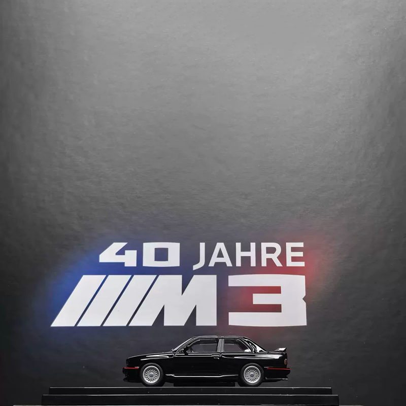 AR Box 1:64 BMW M3 40th Anniversary Edition Diecast Model Set