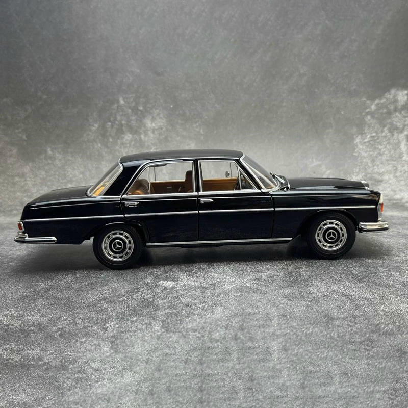 Norev 1:18 Mercedes-Benz 280 SE 1968 (W108) Diecast Model – 183762