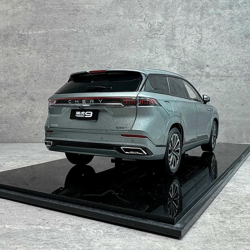 1:18 Chery Tiggo 9 Alloy Model — Olive Gray