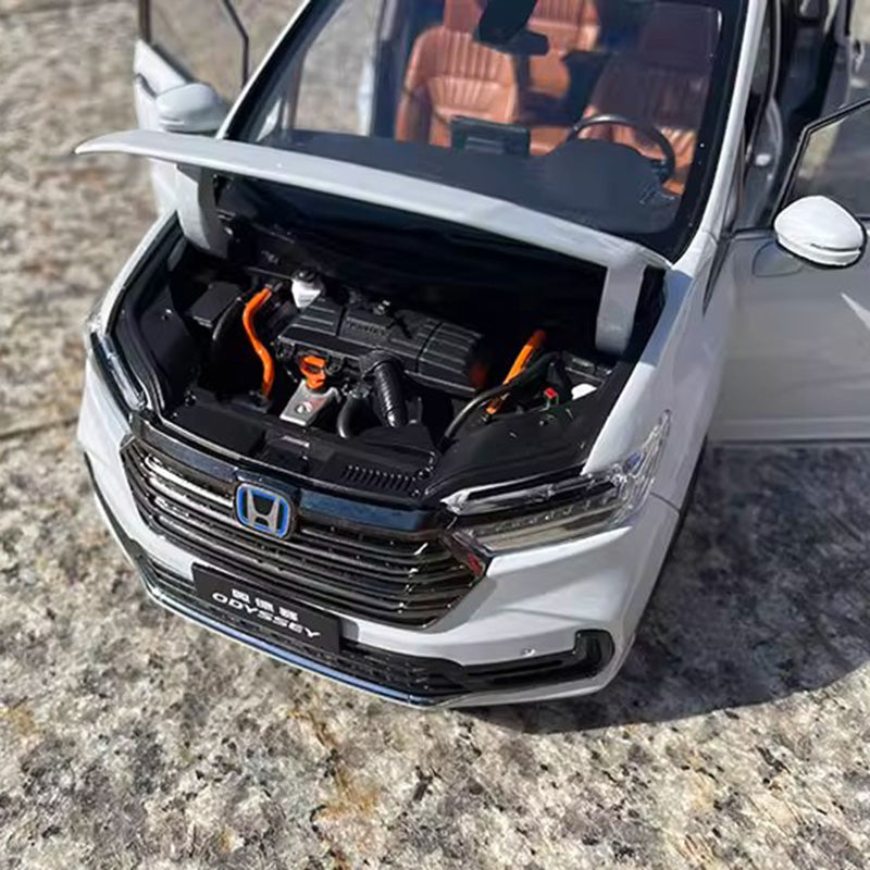 GAC Honda Odyssey Hybrid 2022 1:18 Alloy Diecast Model Car