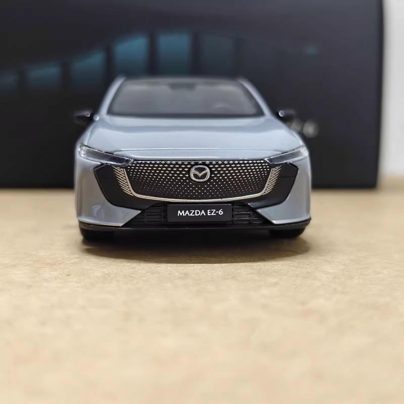 1:43 Mazda EZ6 Alloy Model Car – YX car model