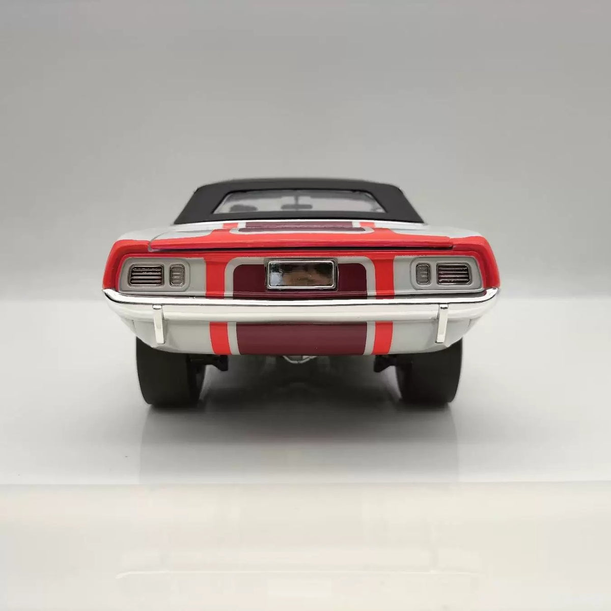 ACME 1:18 1971 Plymouth Hemi Cuda Diecast Model Car – American Muscle