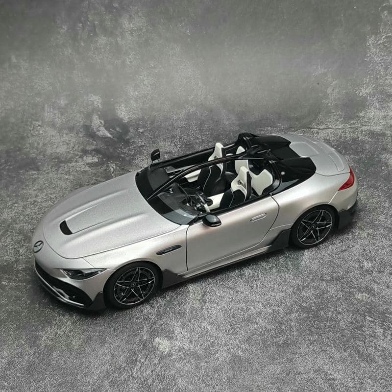 NZG 1:18 Mercedes-AMG PureSpeed Diecast Model