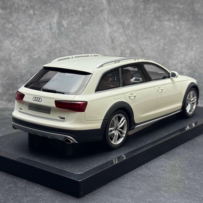 OTTO 1:18 Audi A6L C7 Allroad Wagon 2015 Resin Model Car