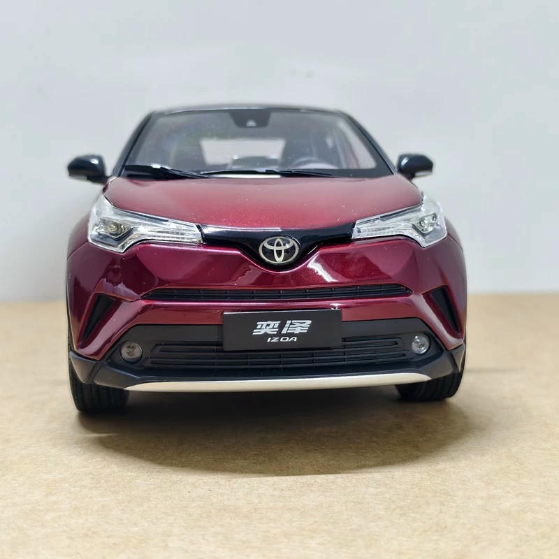 1:18 Toyota IZOA Diecast Opening Model