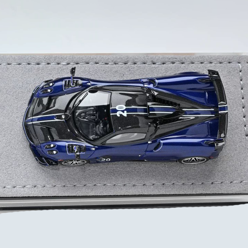 DMH 1:64 Pagani Huayra Roadster Resin Model