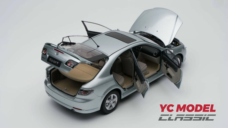 YC Model Mazda6 Coupe 1:18 Diecast Model Car