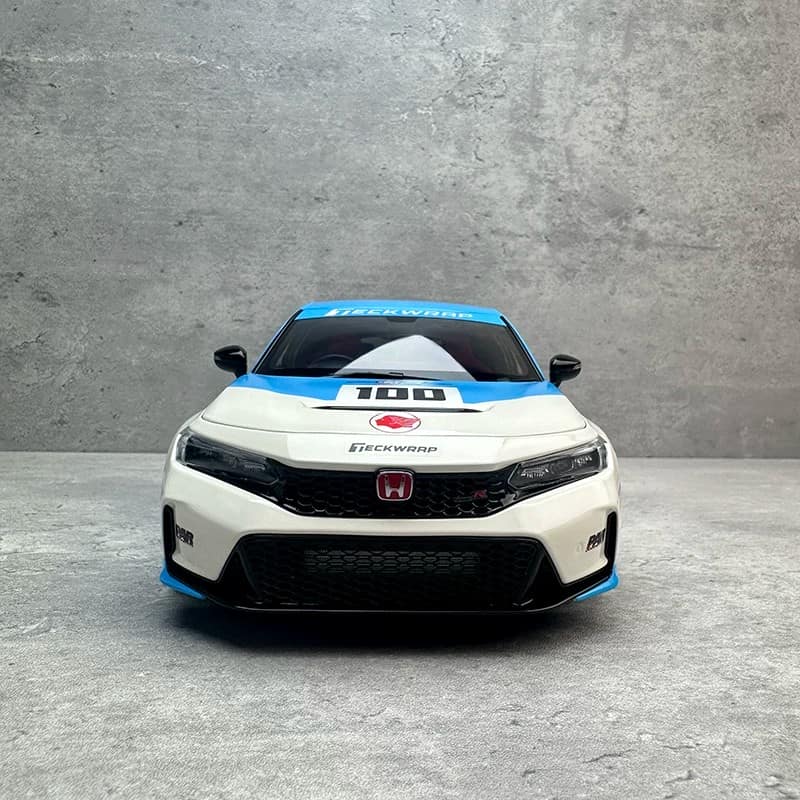 MotorHelix MH 1:18 Honda Civic Type R FL5 Diecast Model