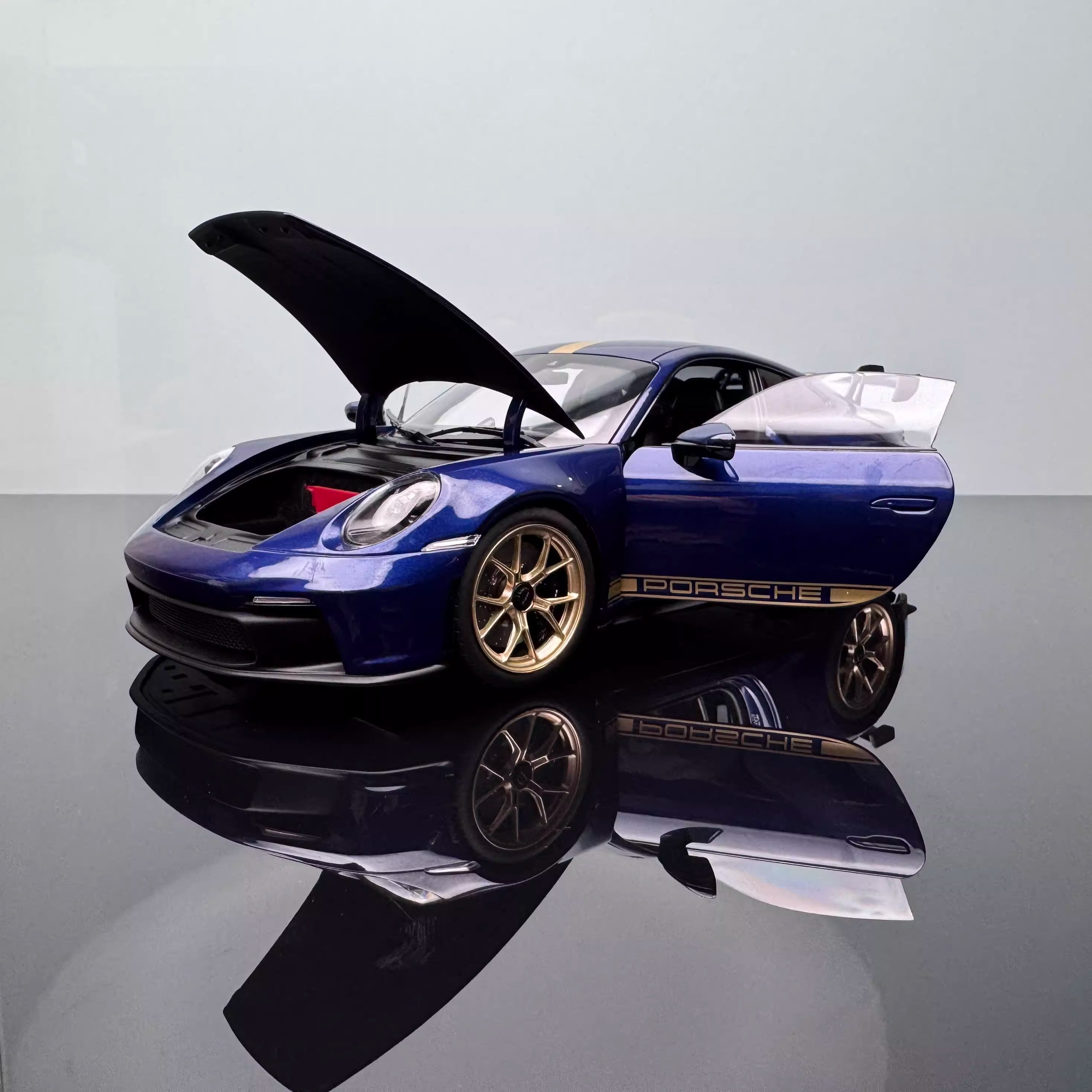 Norev Porsche 911 (992) GT3 2021 1:18 Diecast Model Car – YX car model