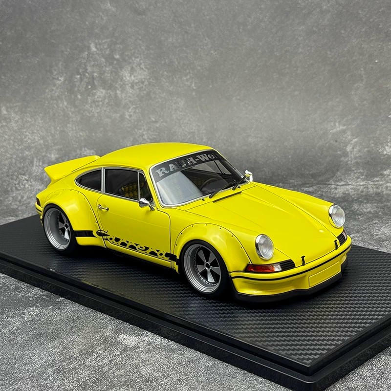 Ignition‑Model 1:18 Porsche 911 964 RWB Backdate (Yellow)