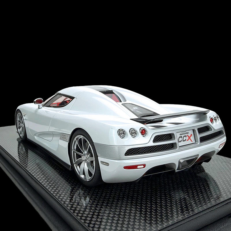 FrontiArt 1:18 Koenigsegg CCX Resin Model Car