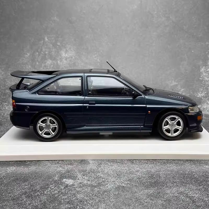 Norev 1:18 Ford Escort RS Cosworth 1992 Diecast Model Car