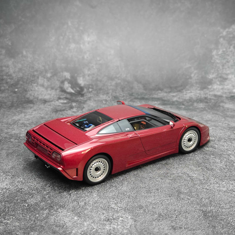 AUTOart 1:18 Bugatti EB110 GT Diecast Opening Model – YX car model