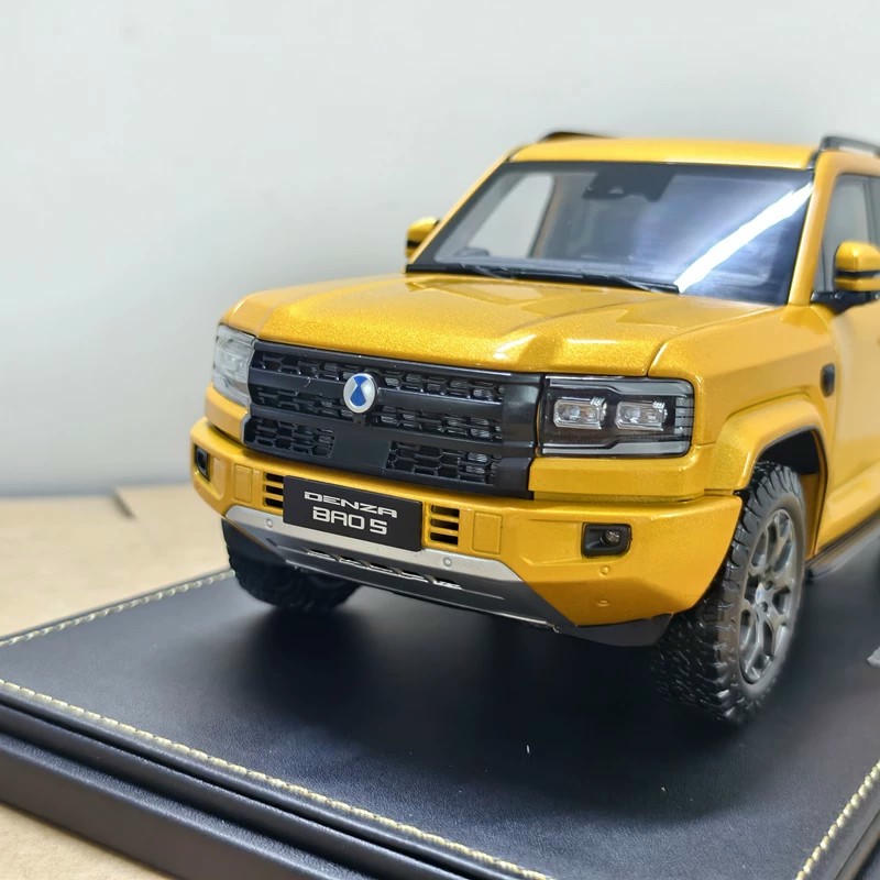 BYD BAO 5 1:18 Diecast Model Car – Gold