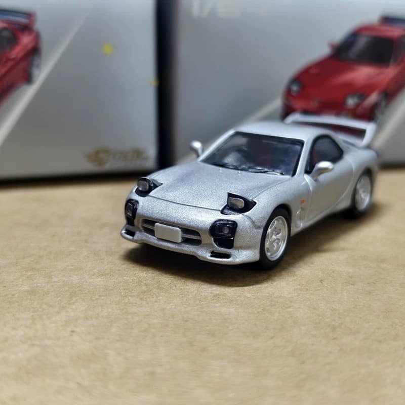 Sonic Gear 1:64 Mazda RX-7 FD3S Speed A-Spec Diecast Model